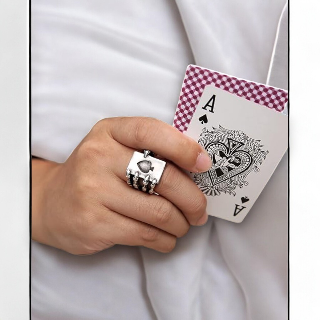 Ace of Spades Skeleton Claw Playing Card Ring