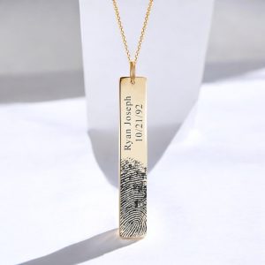 Personalized Fingerprint & Name Engraved Yellow Gold Bar Pendant